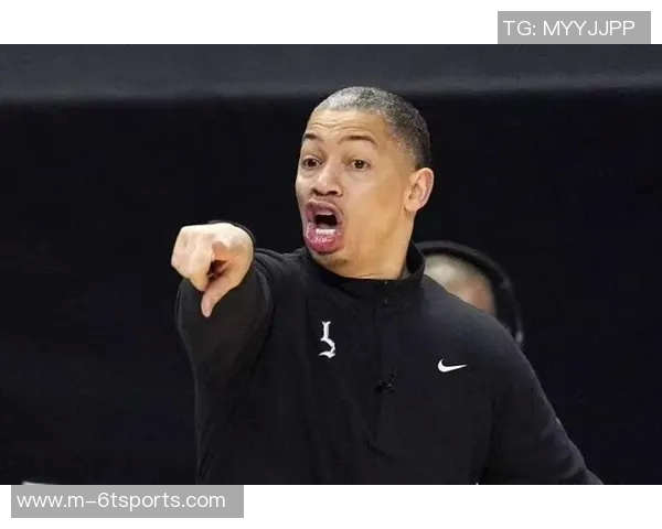 卢教练强调末节失误需加强防守和篮板争夺以提升比赛竞争力